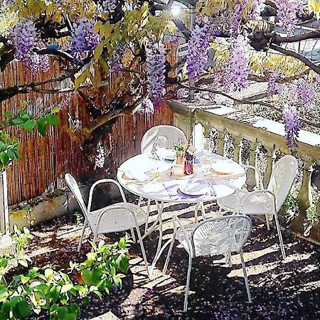 Apartamento Il Glicine Di Lucca Exterior foto