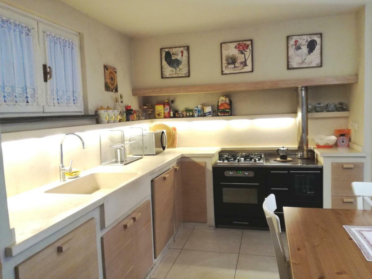 Apartamento Il Glicine Di Lucca Exterior foto