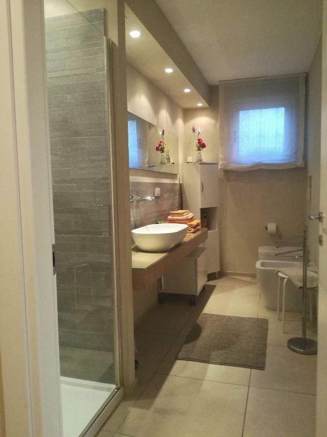 Apartamento Il Glicine Di Lucca Exterior foto